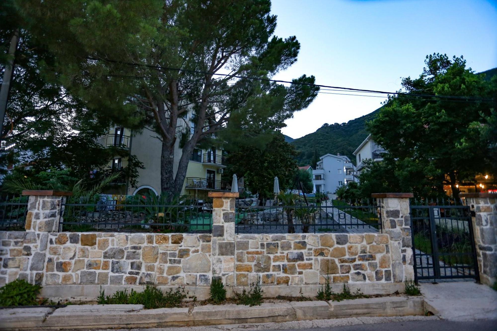 Apartments Cukovic Herceg Novi Zewnętrze zdjęcie